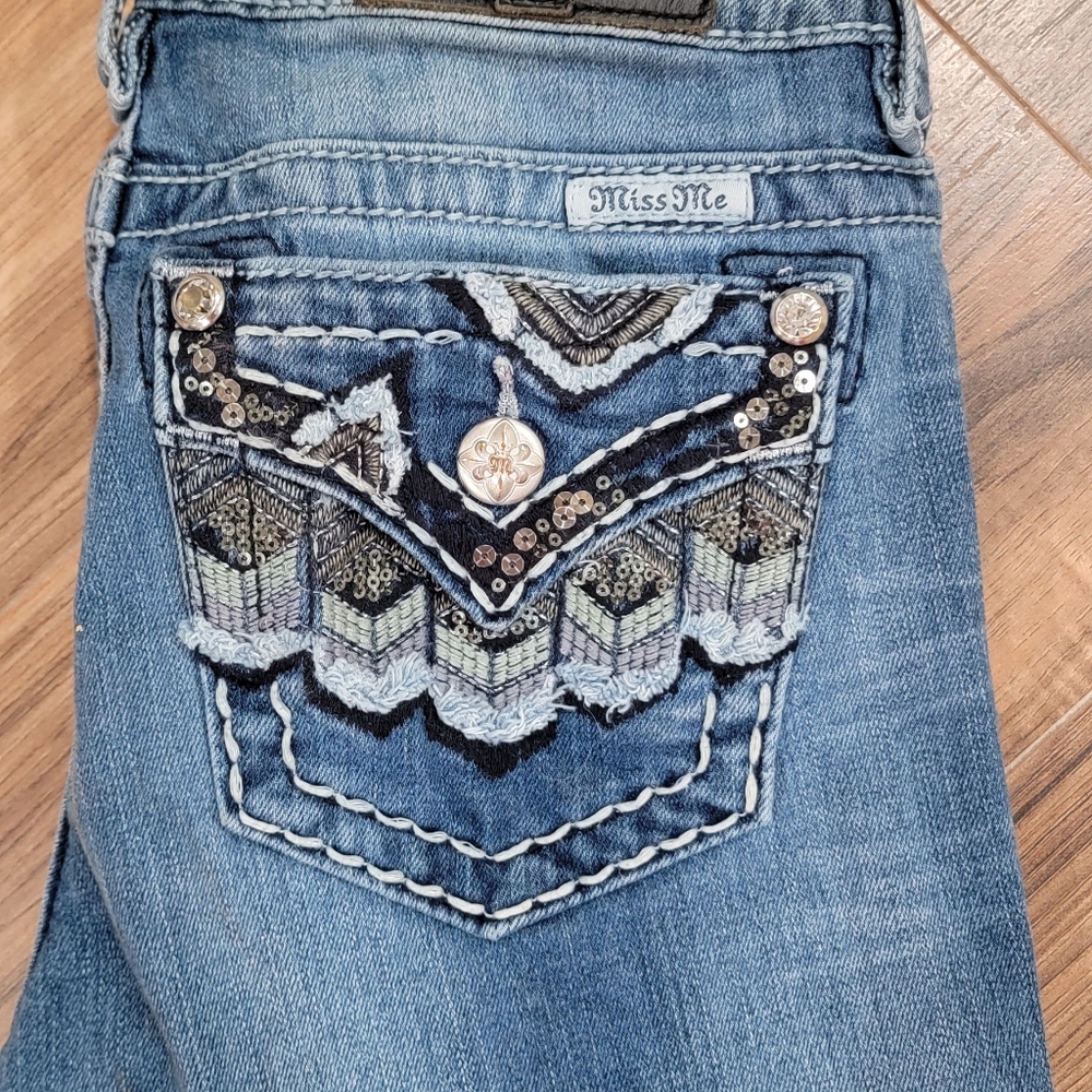Miss me jeans size 27
